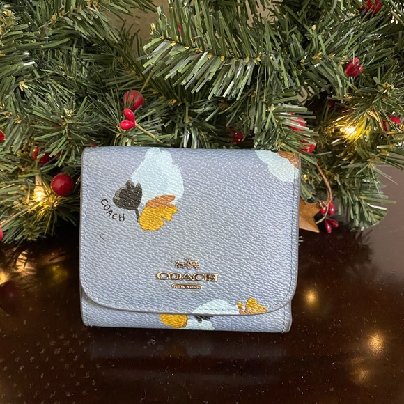 🎄COACH 🎄 Baby Blue Leather Wallet - Picture 1 of 11